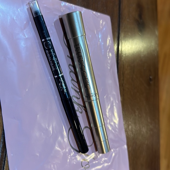 Accessories - Picture 3 of 4